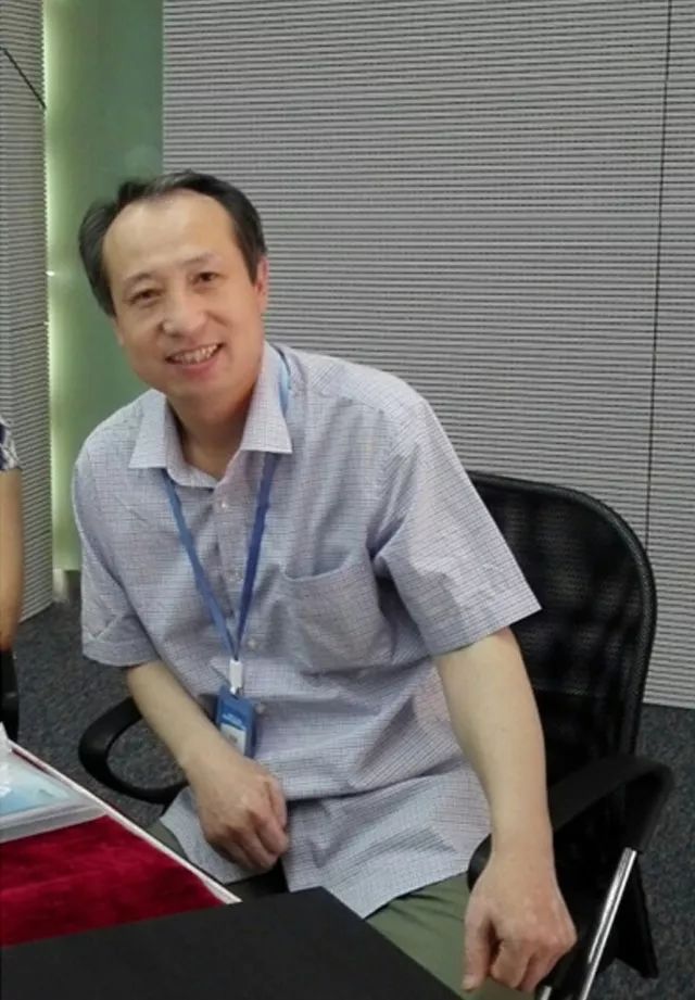 封面-刘衮.jpg